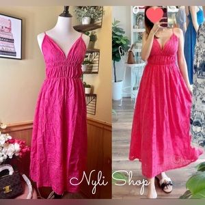 ❌SOLD❌🌷Brand New eyelet dress embroidered can fit Sm up to M very nice quality!🌷